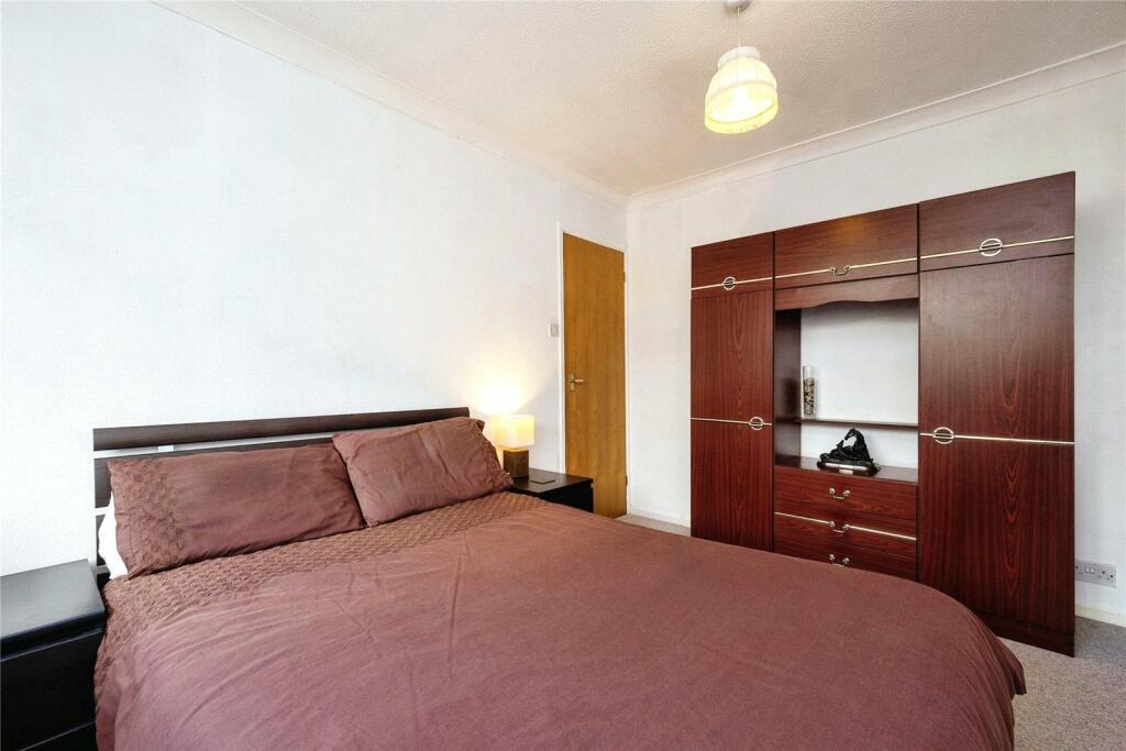 2 bed Semi-Detached Bungalow
