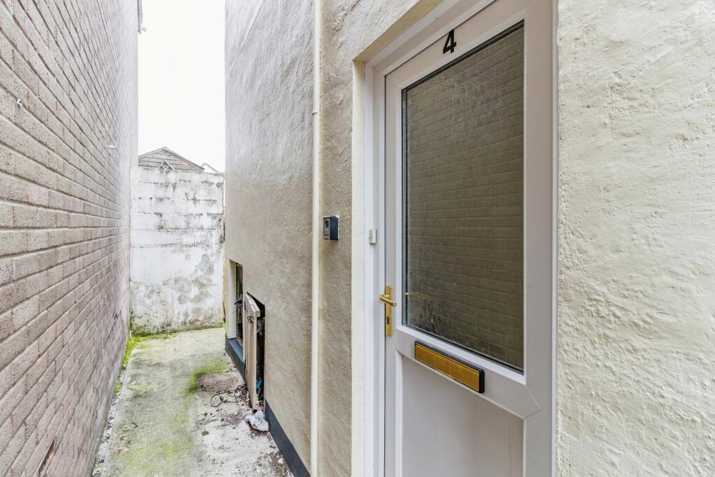 1 bed Apartment