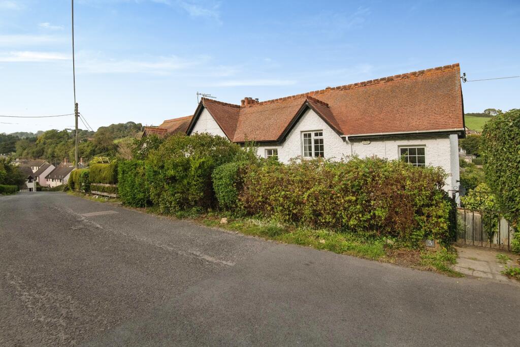 2 bed End of Terrace