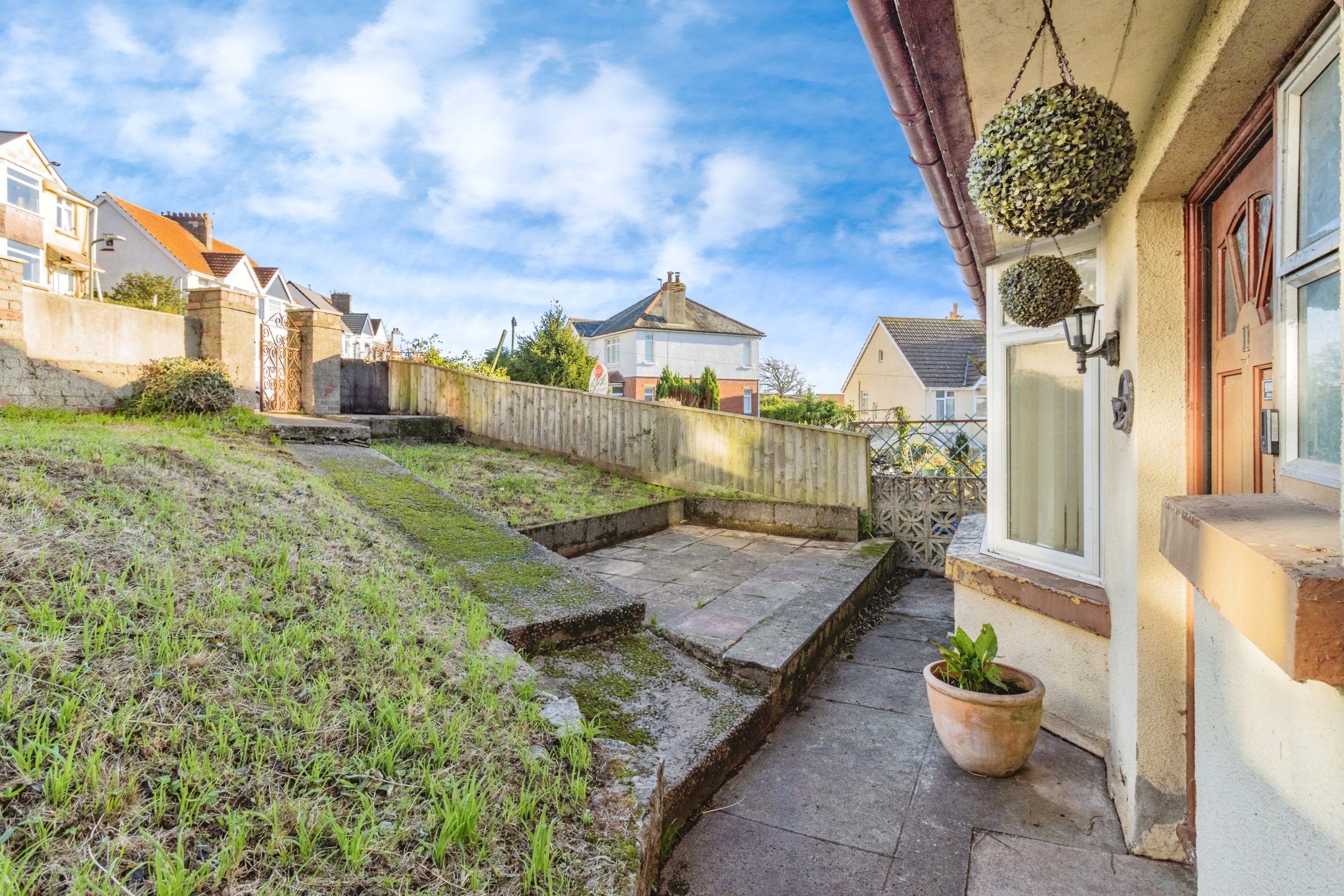 3 bed Semi-Detached