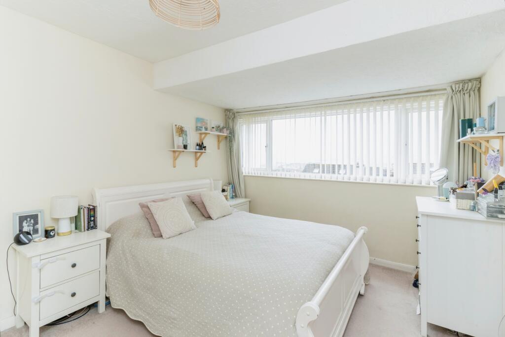 3 bed Detached Bungalow