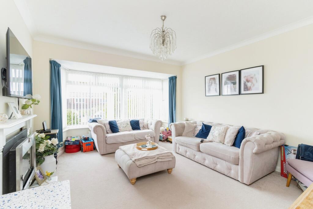 3 bed Detached Bungalow