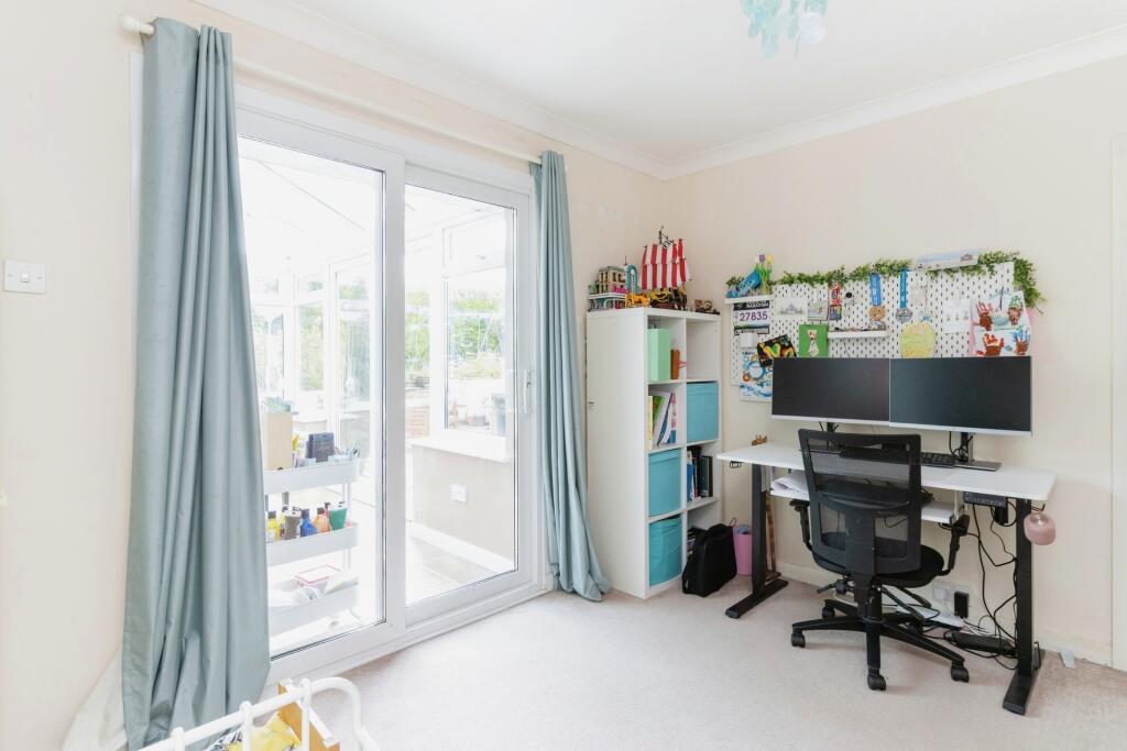 3 bed Detached Bungalow