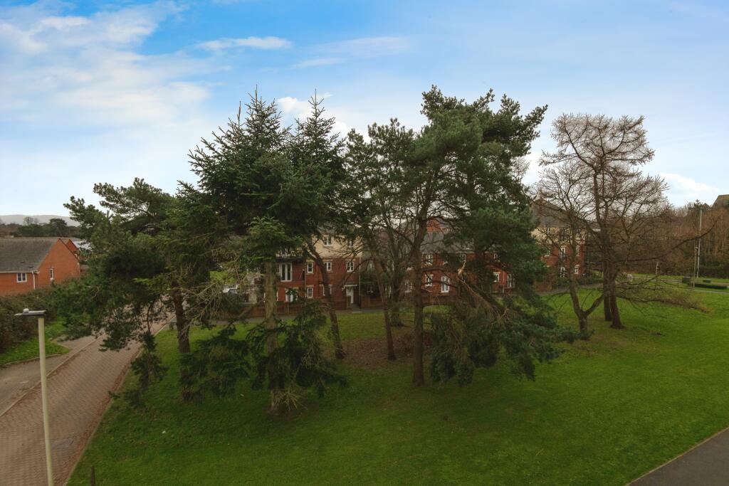 2 bed Apartment