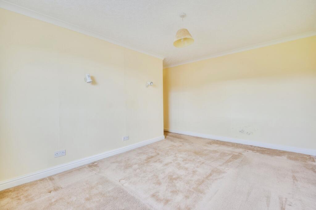 3 bed Terraced