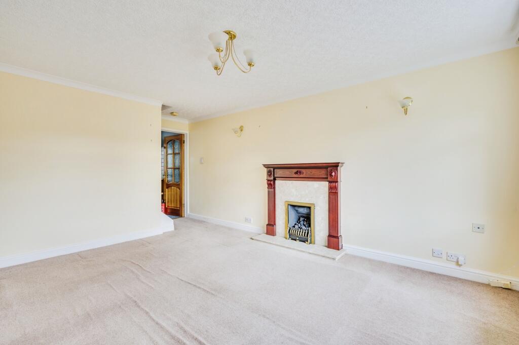 3 bed Terraced
