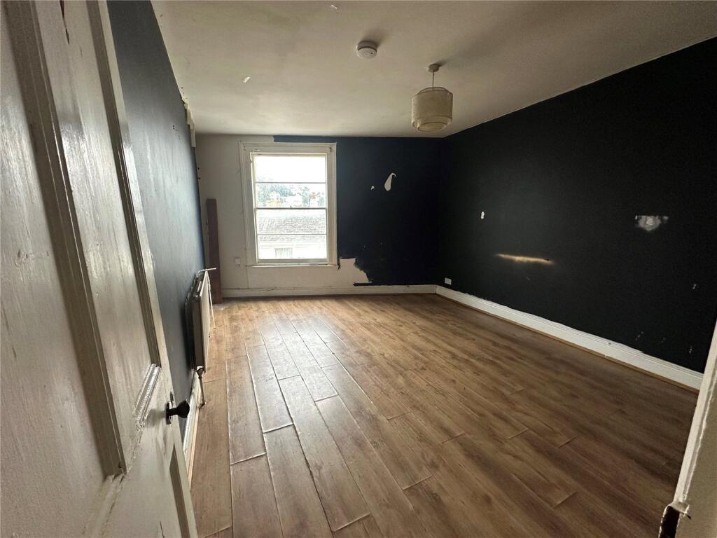 2 bed Apartment