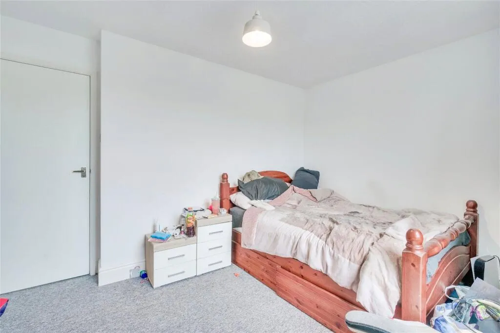 1 bed Apartment