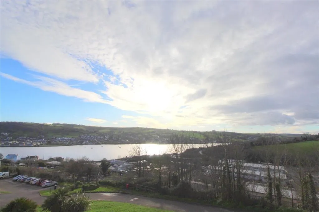 3 bed Maisonette