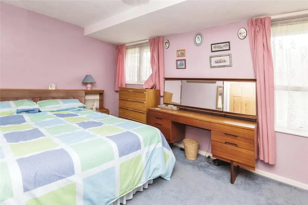 3 bed Maisonette
