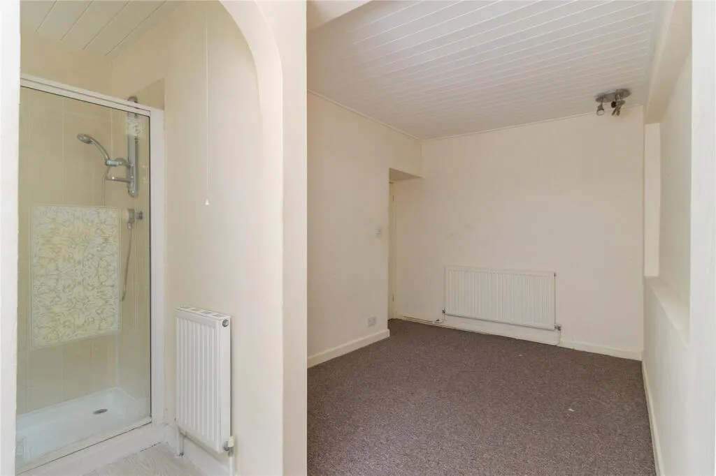 1 bed Apartment