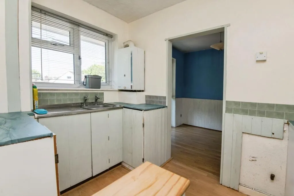 2 bed Maisonette