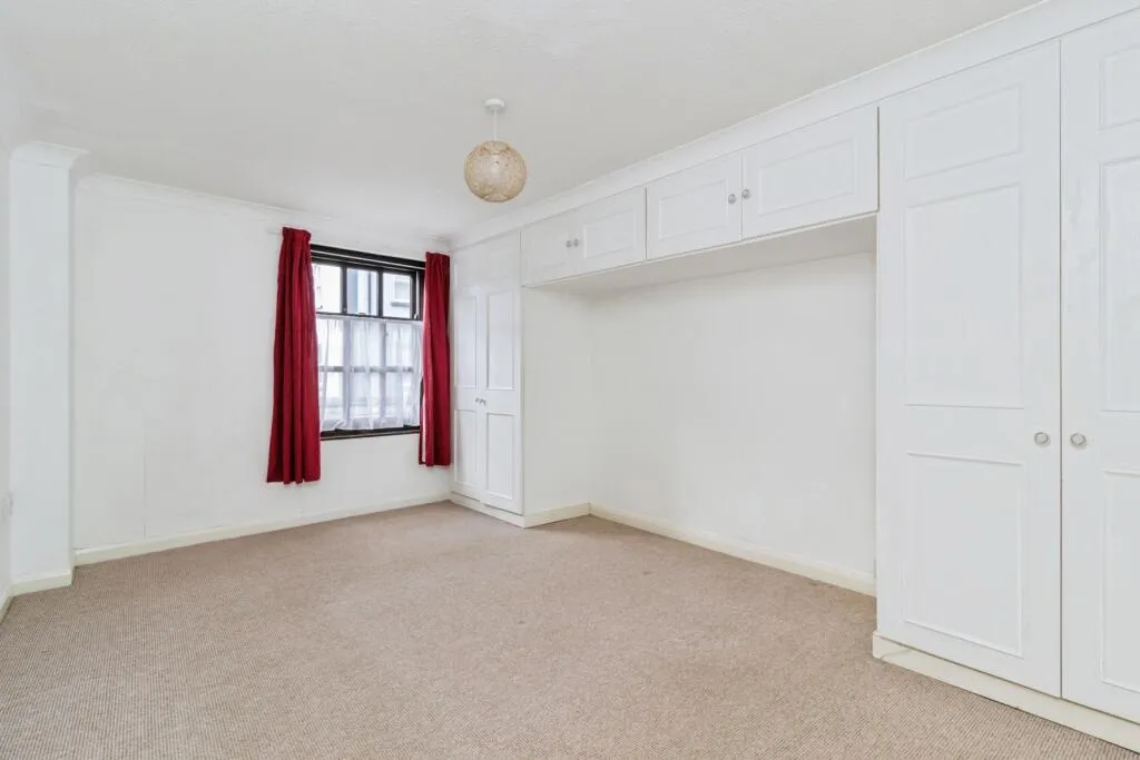 2 bed Apartment