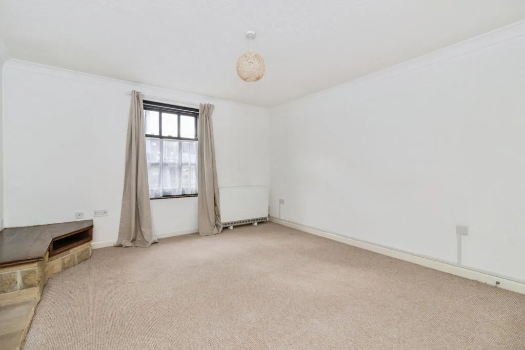 2 bed Apartment