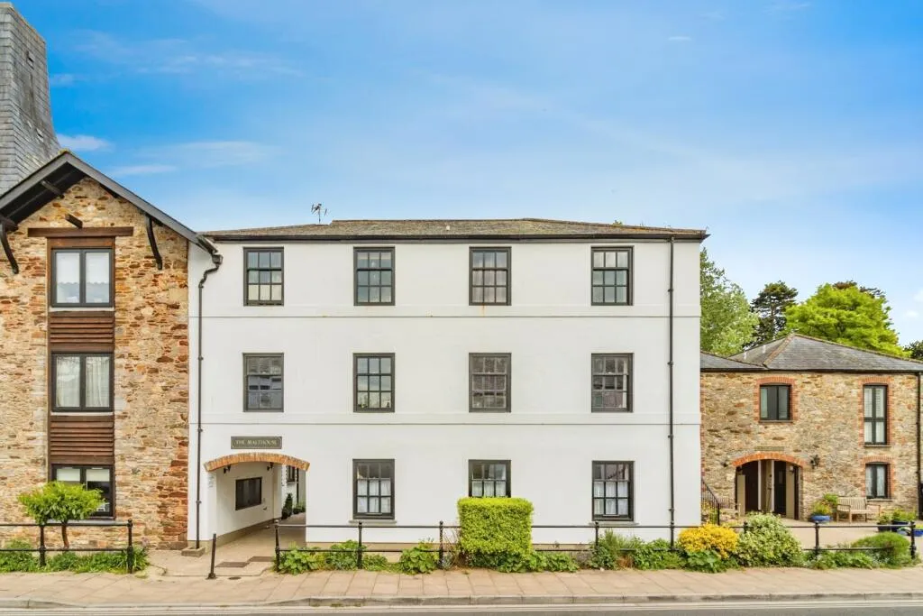 2 bed Apartment