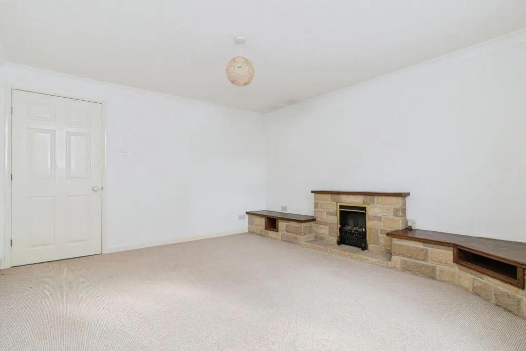 2 bed Apartment