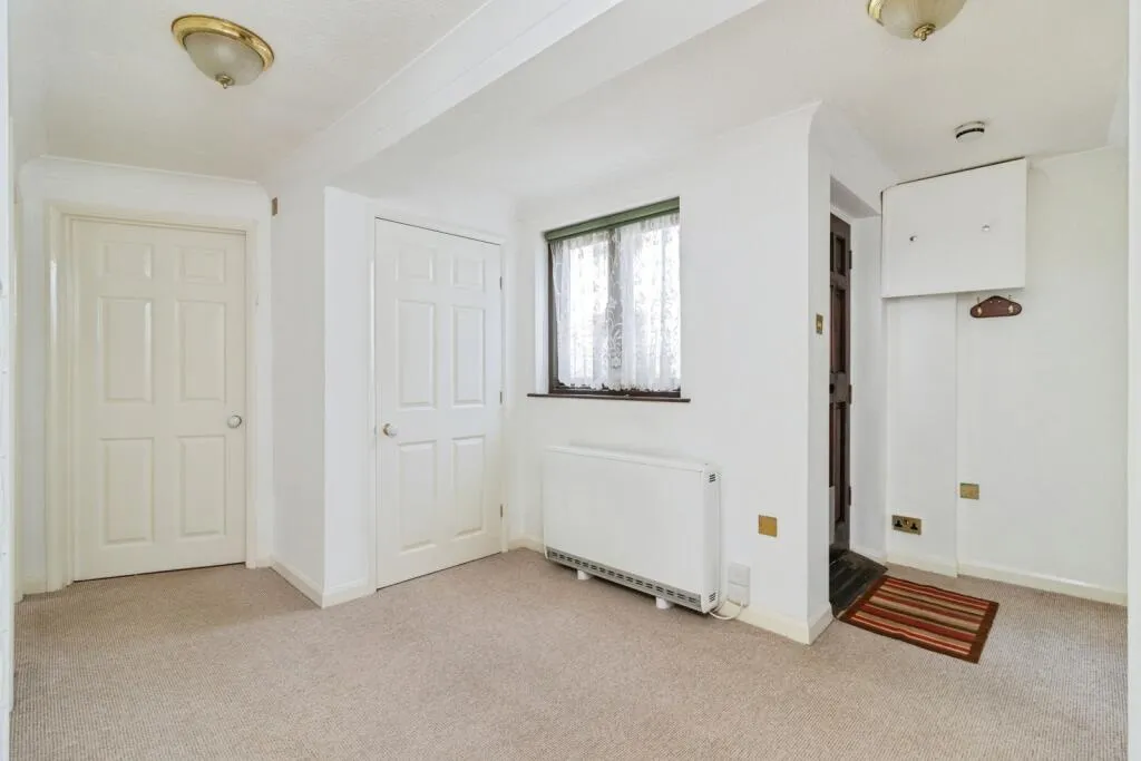 2 bed Apartment