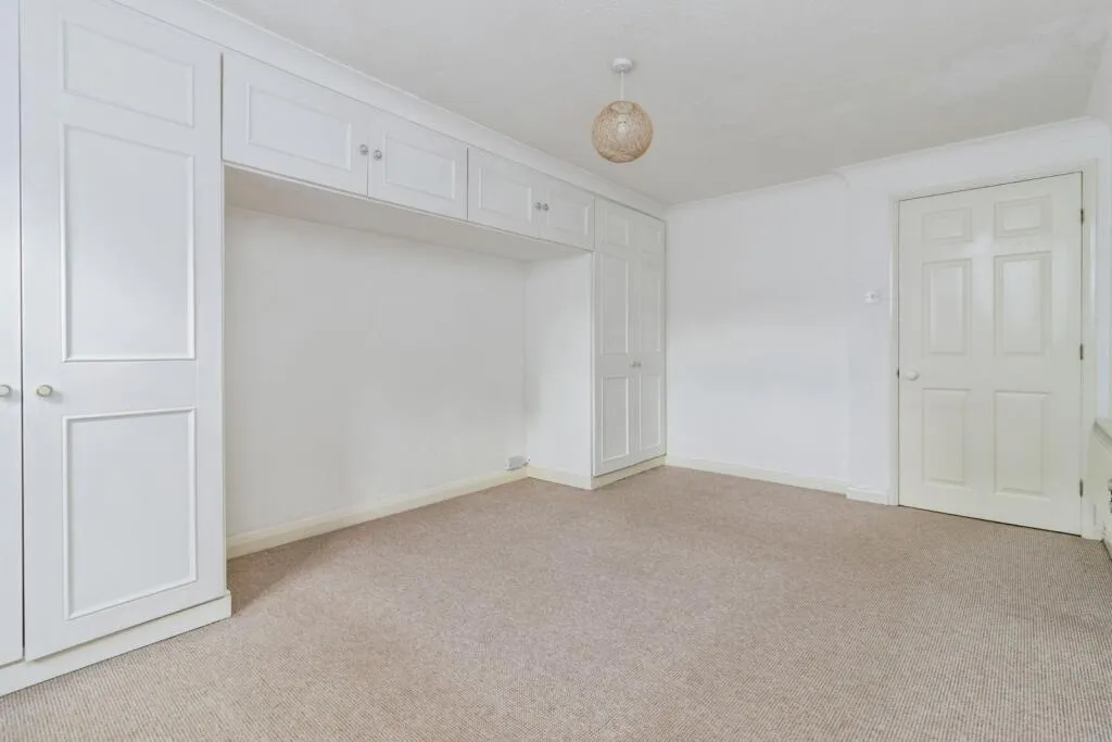 2 bed Apartment
