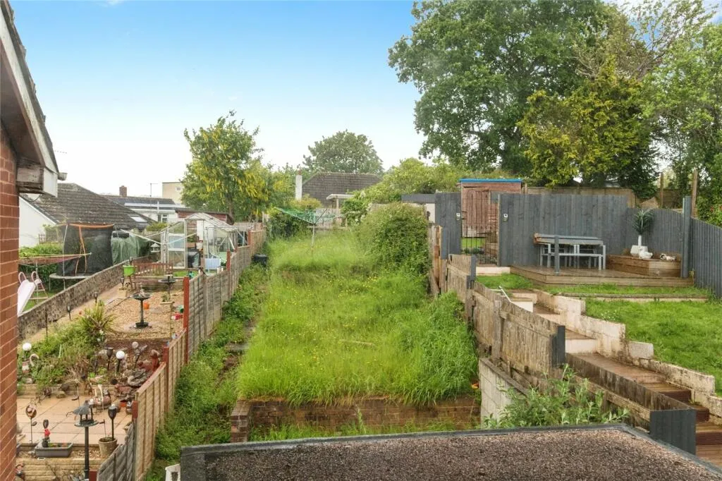 3 bed Terraced