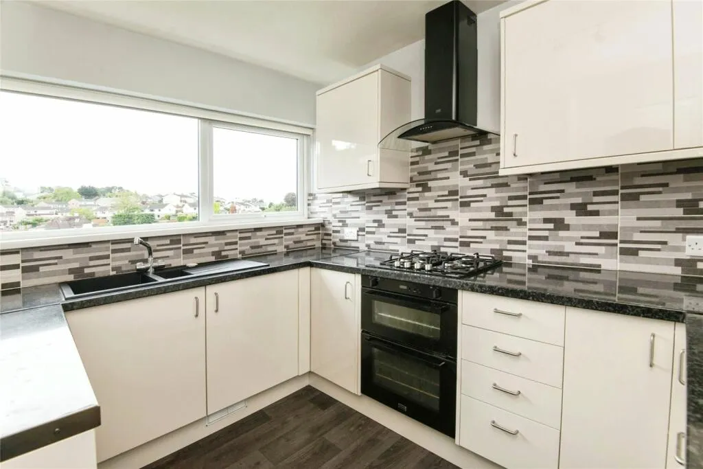 3 bed Terraced