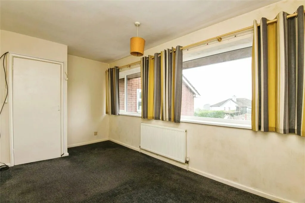 3 bed Terraced