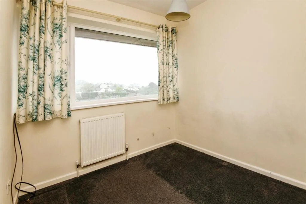 3 bed Terraced