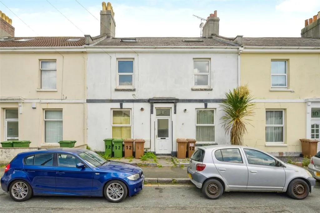 4 bed Maisonette
