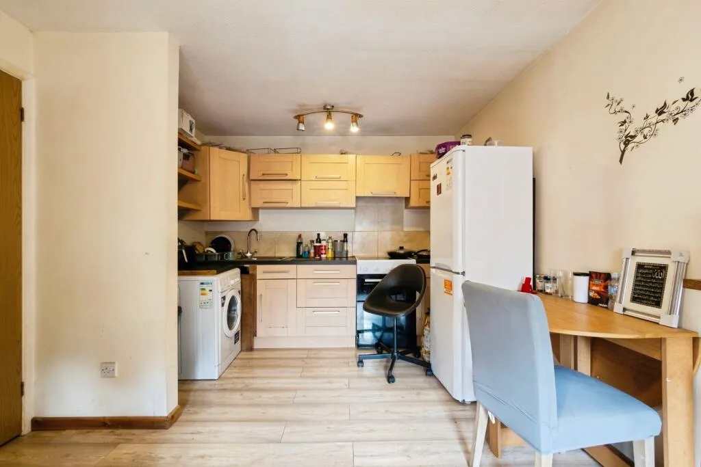 1 bed Apartment