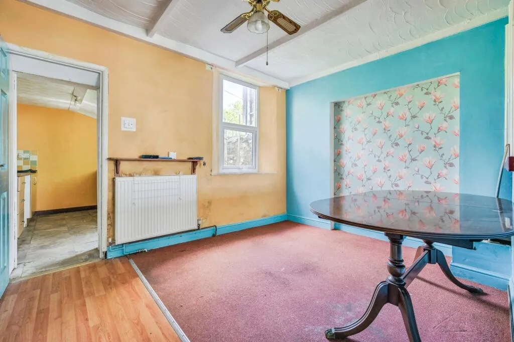 2 bed Terraced