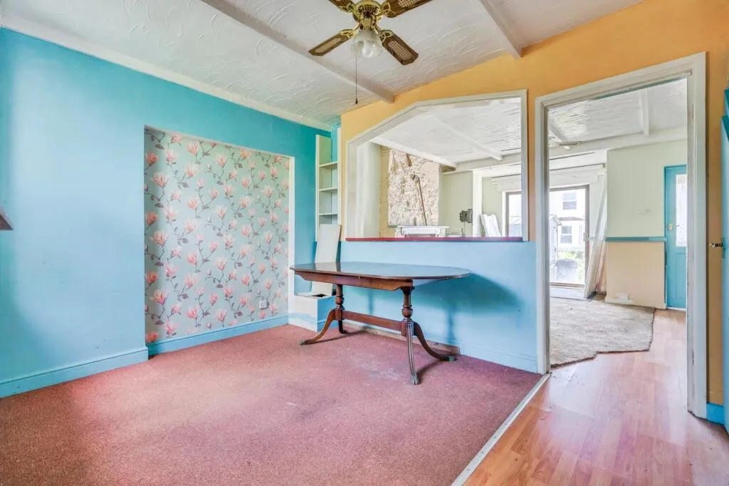 2 bed Terraced