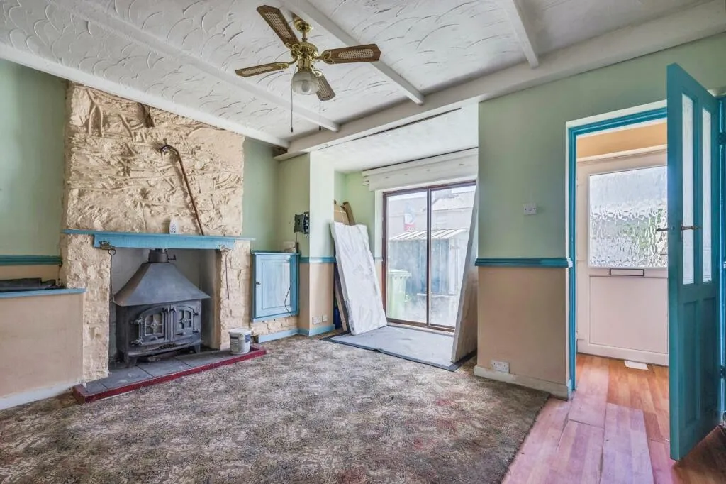 2 bed Terraced