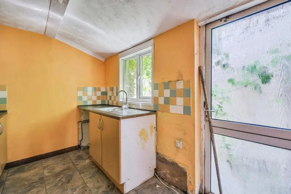2 bed Terraced
