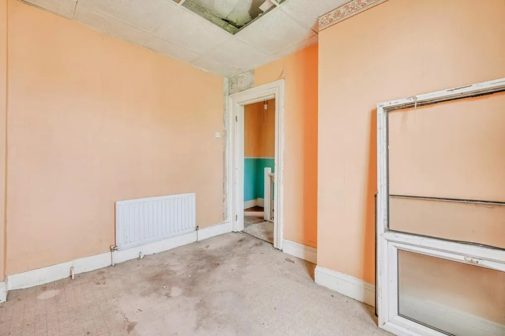 2 bed Terraced