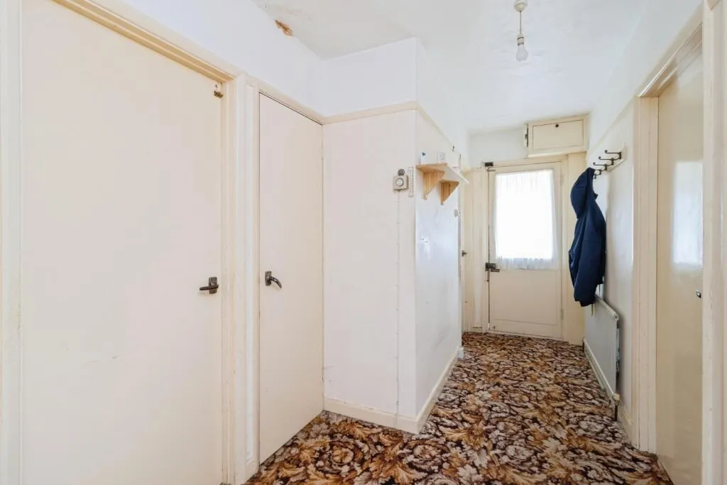2 bed Detached Bungalow