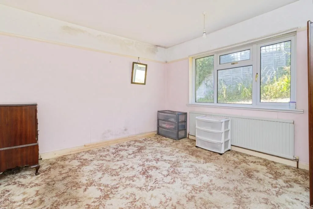 2 bed Detached Bungalow