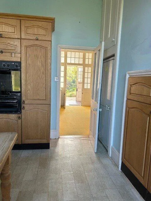 2 bed Character Property