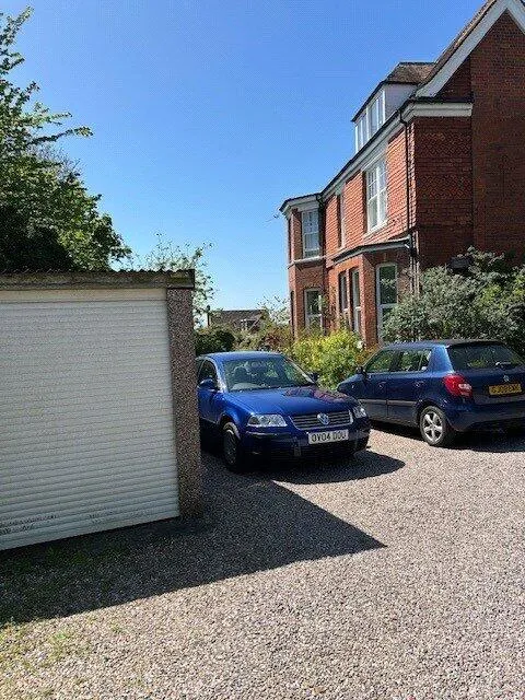 2 bed Character Property