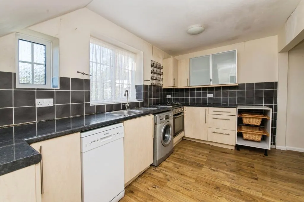 3 bed Terraced