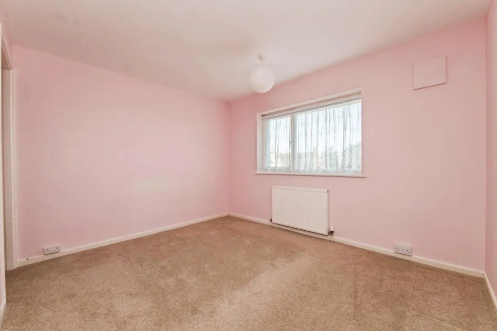 3 bed Terraced