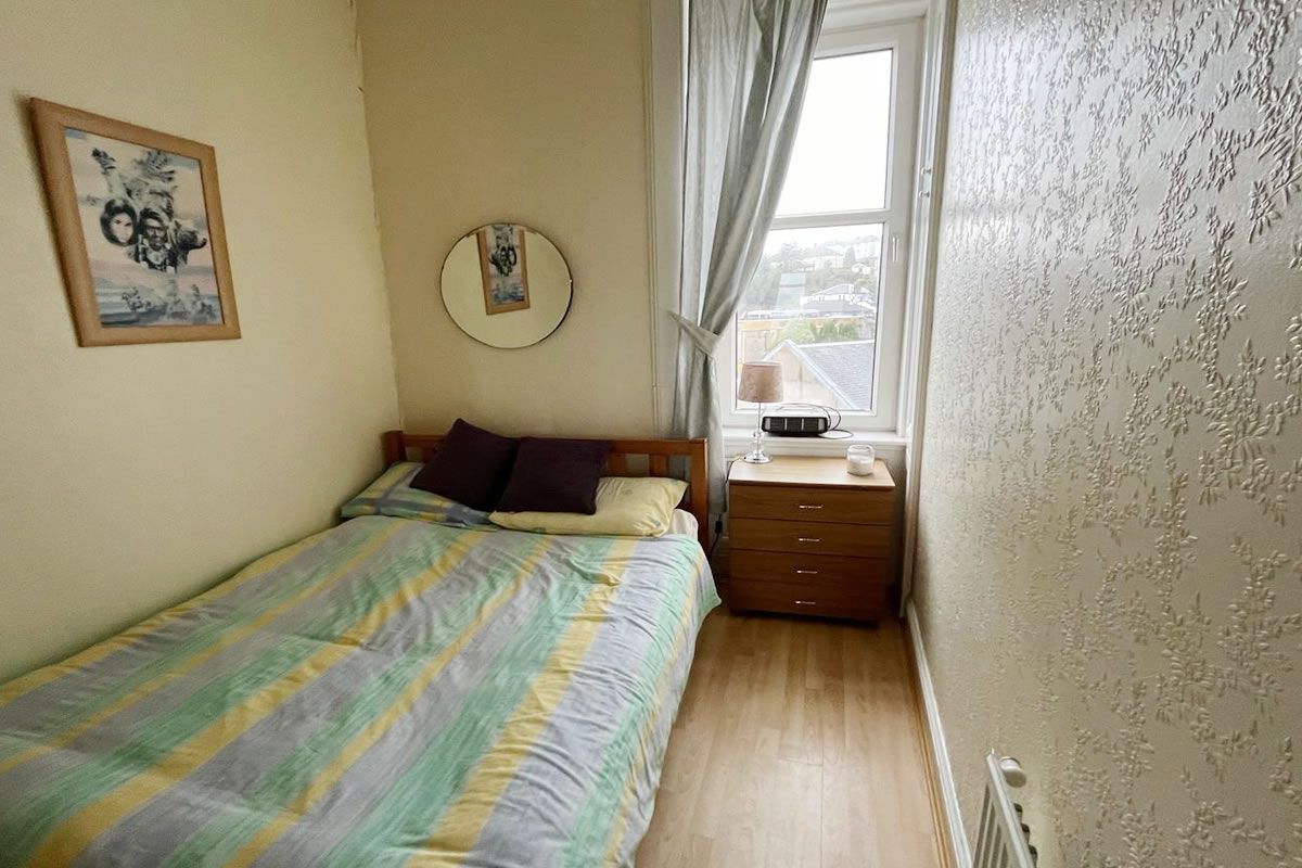 2 Bedroom   Flat