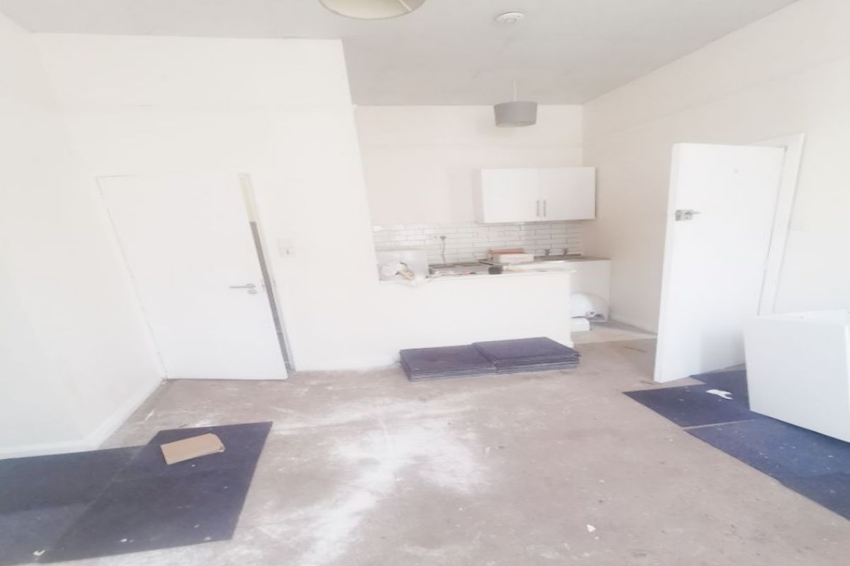 1 Bedroom   Flat