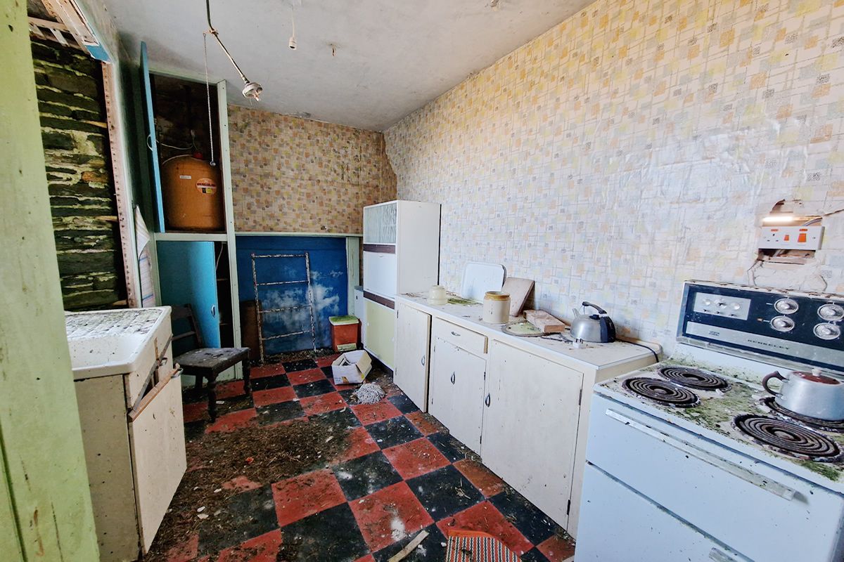 3 Bedroom   House