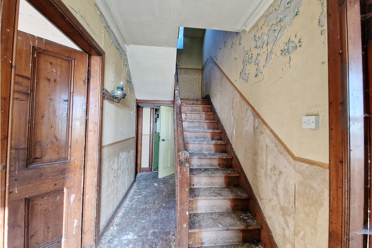 3 Bedroom   House