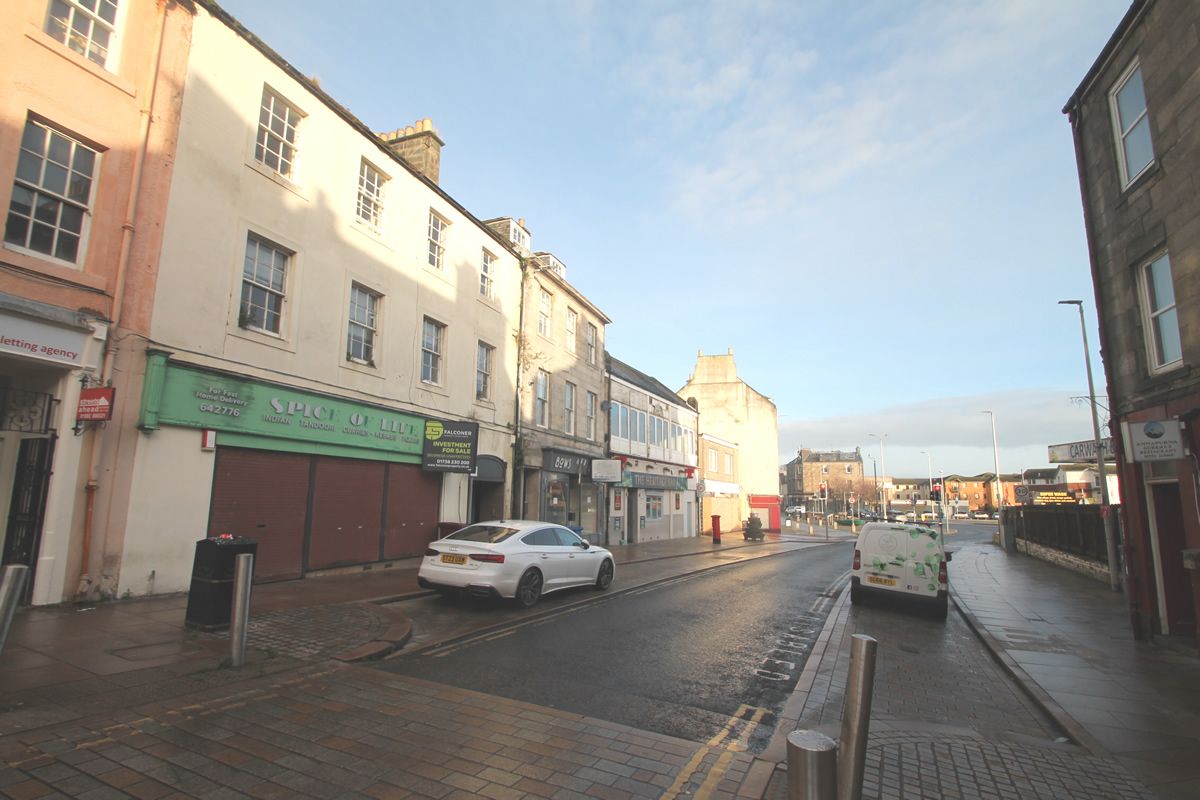 2 Bedroom   Flat