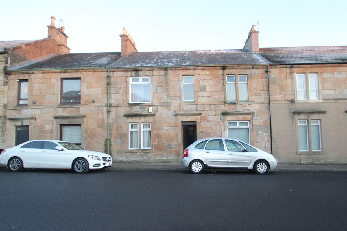 1 Bedroom   Flat