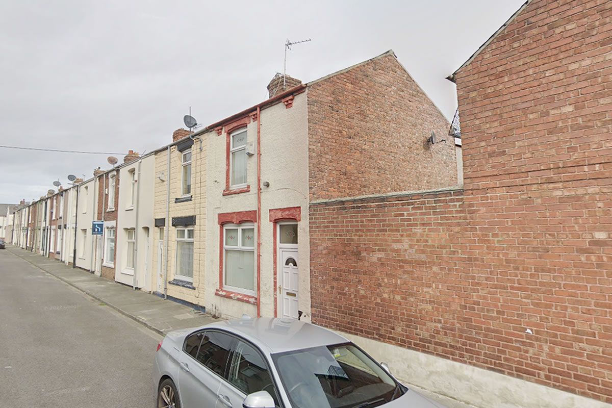 2 Bedroom   House