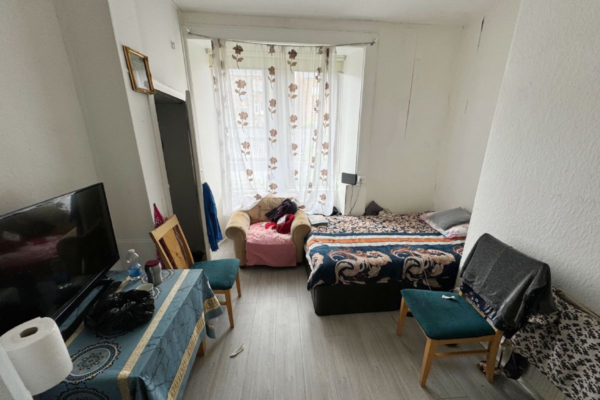 1 Bedroom   Flat