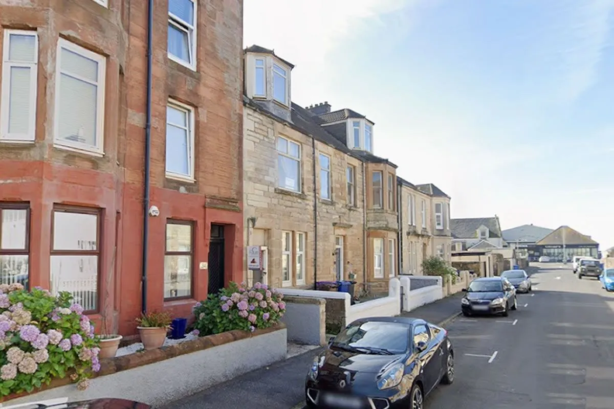 2 Bedroom   Flat