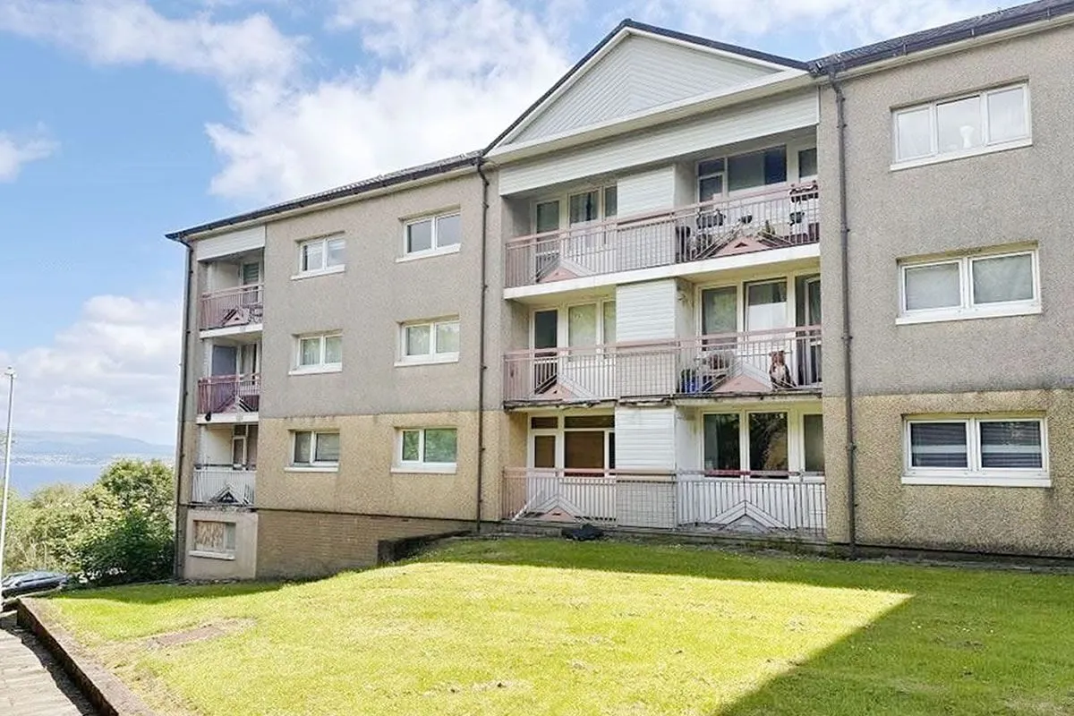 1 Bedroom   Flat