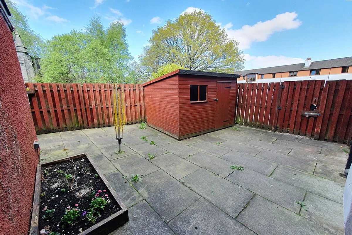 2 Bedroom   Flat